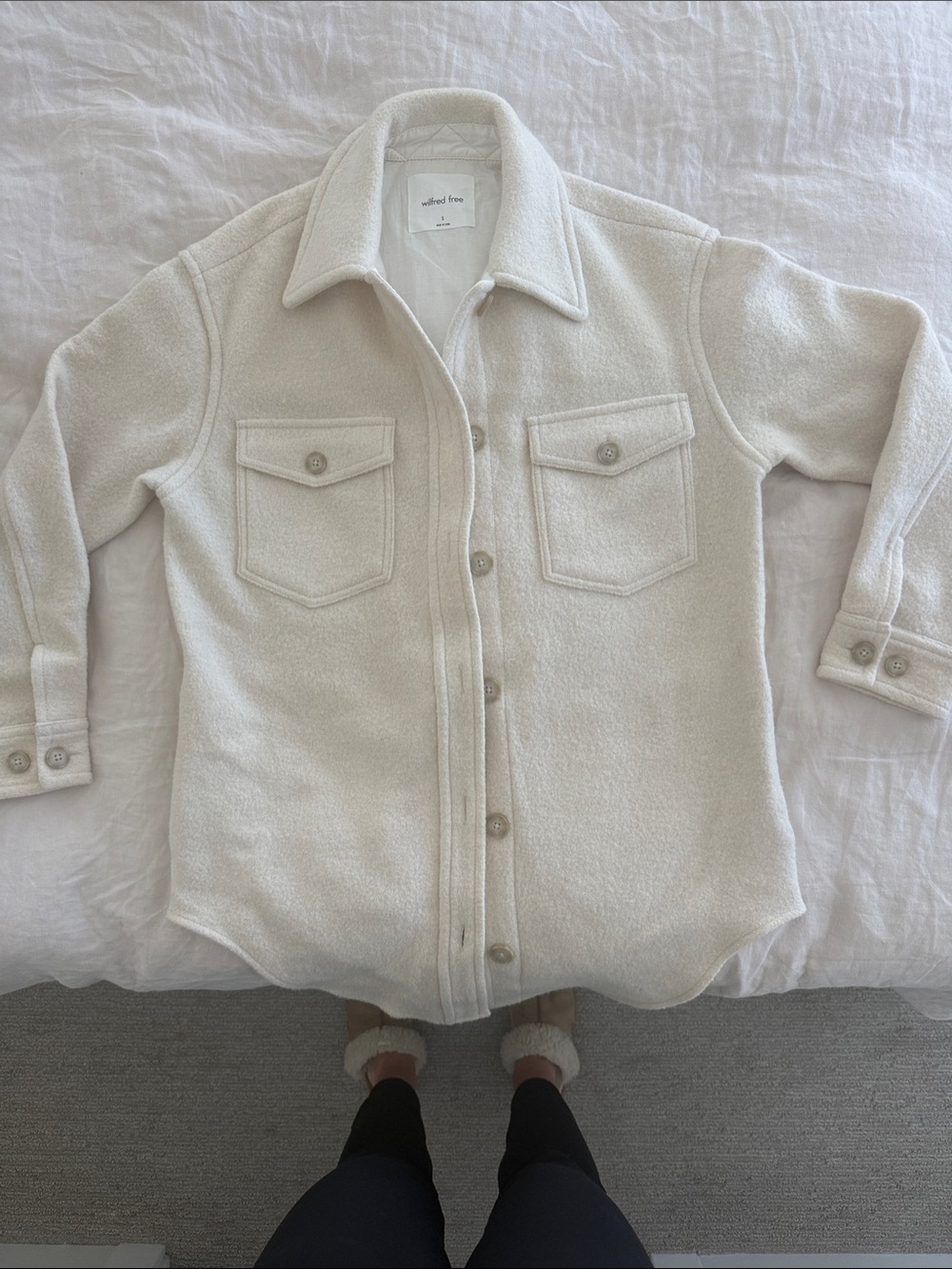 Wilfred Cream Fleece Button-Front “Shacket”